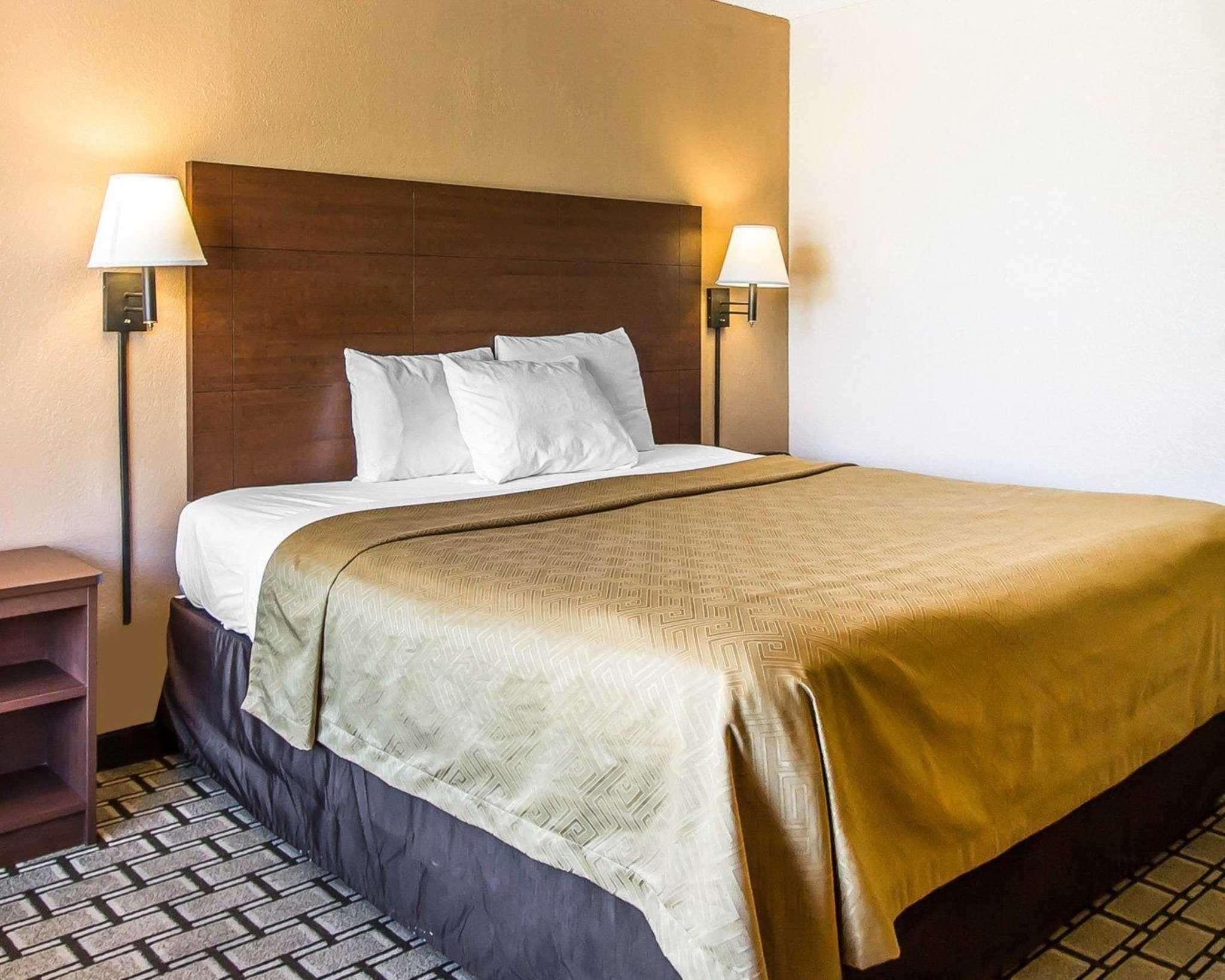 Econo Lodge Inn & Suites Near Bricktown Oklahoma City Ngoại thất bức ảnh