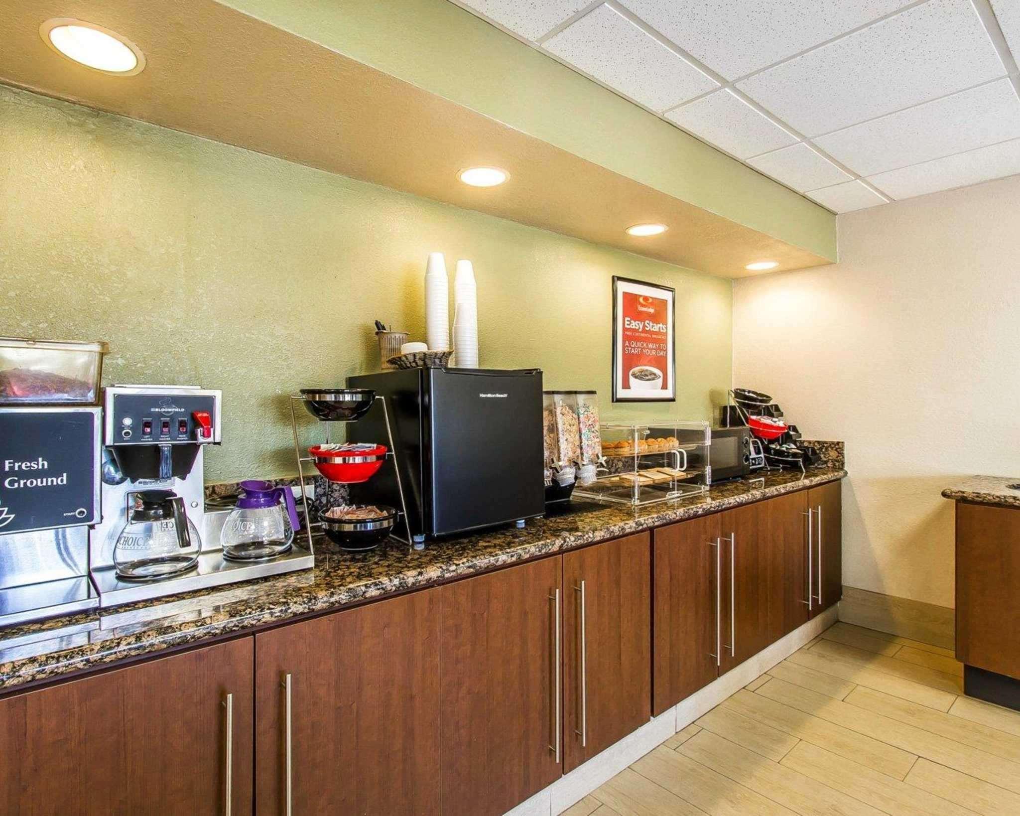 Econo Lodge Inn & Suites Near Bricktown Oklahoma City Ngoại thất bức ảnh