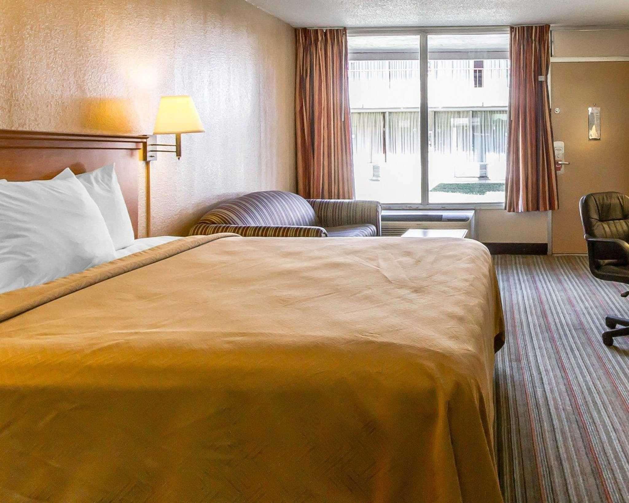 Econo Lodge Inn & Suites Near Bricktown Oklahoma City Ngoại thất bức ảnh