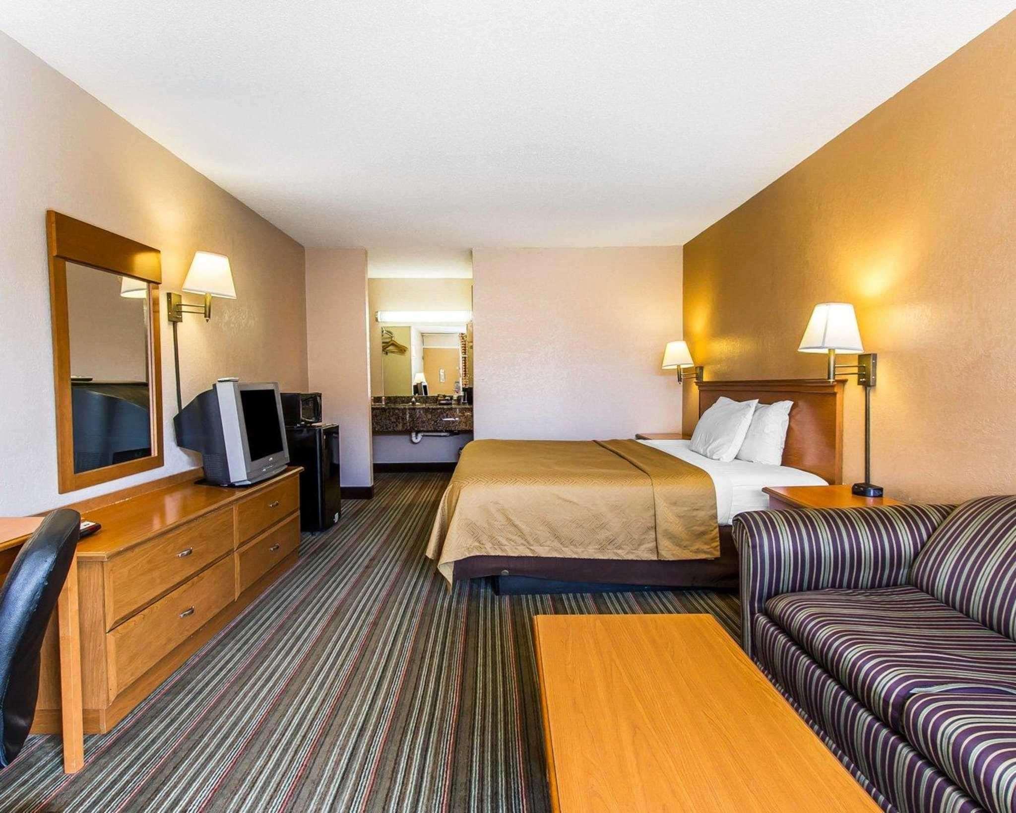 Econo Lodge Inn & Suites Near Bricktown Oklahoma City Ngoại thất bức ảnh
