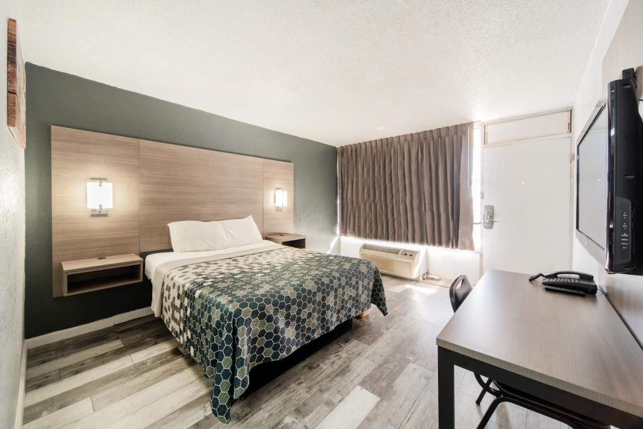 Econo Lodge Inn & Suites Near Bricktown Oklahoma City Ngoại thất bức ảnh