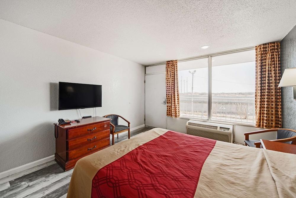 Econo Lodge Inn & Suites Near Bricktown Oklahoma City Ngoại thất bức ảnh